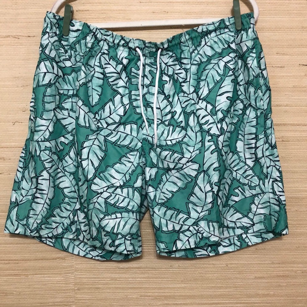 Trunks Surf & Swim Green Quick Dry Tropical Leaf Print Mesh Lined Swim Trunks XL